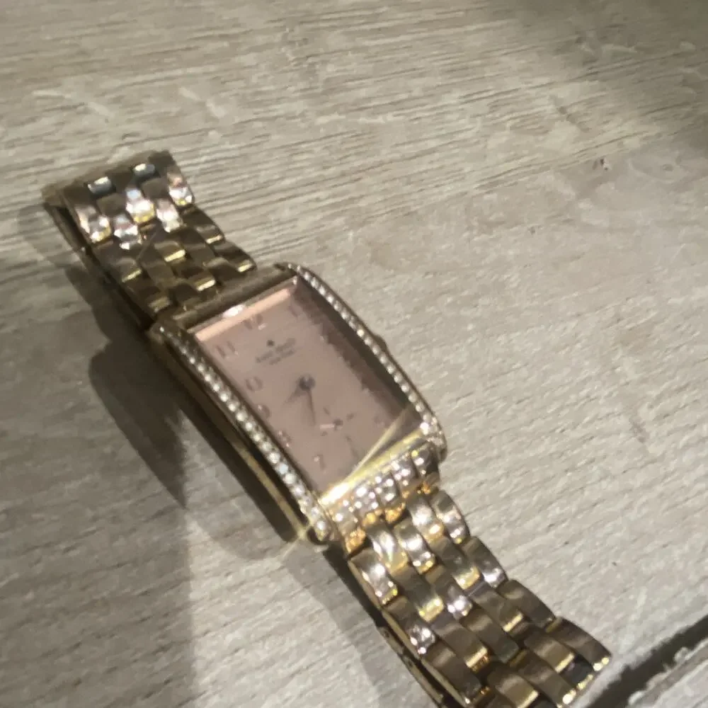 kate spade new york Women’s Rectangular Bracelet Watch Pink Dial Quartz Box